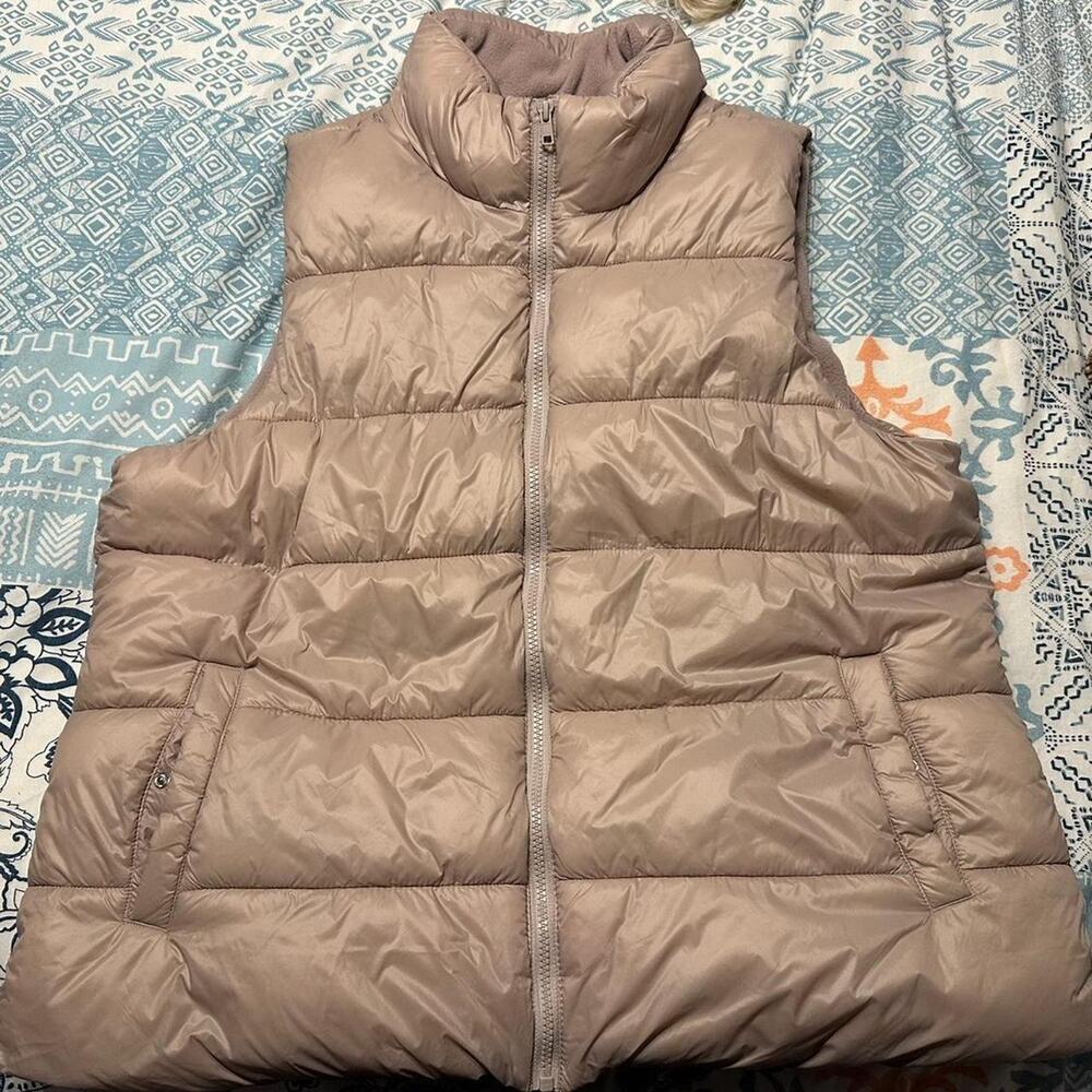 Tan old navy puffer